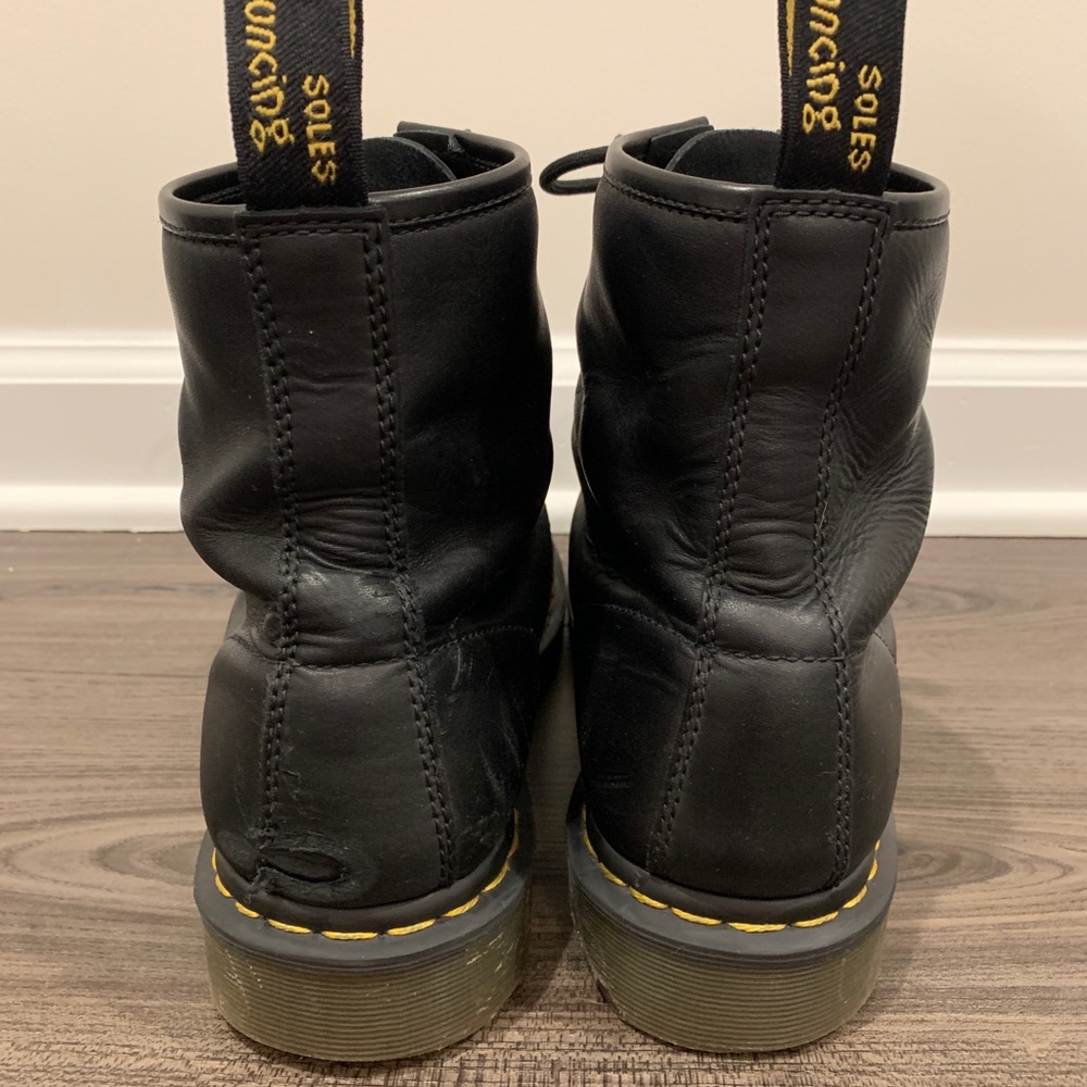 Dr. Marten’s Mens AirWare Classic Boot